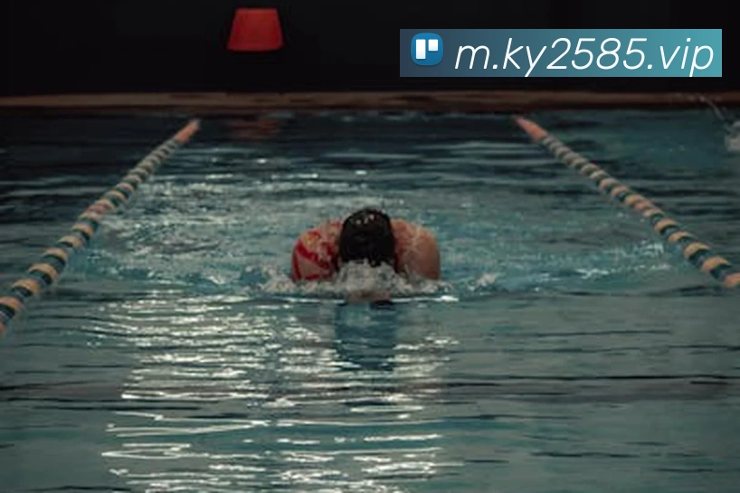 扫码下载 App